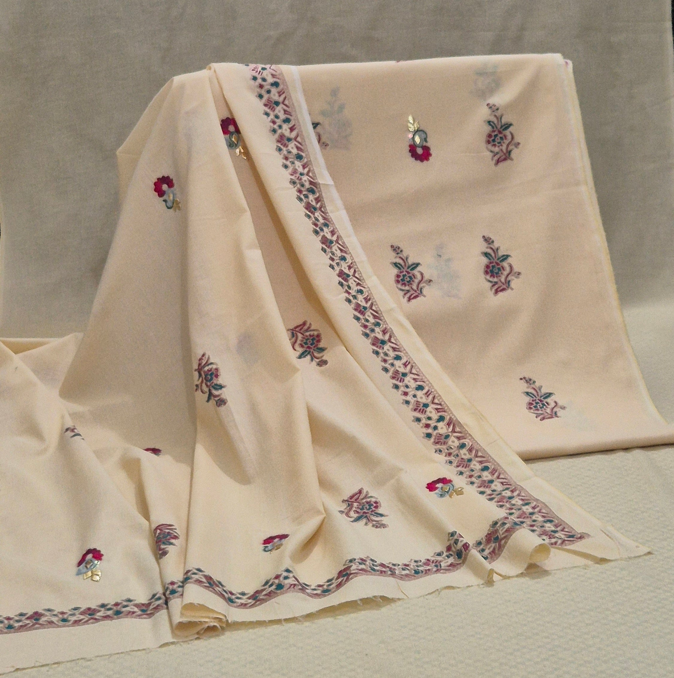 Unstitched Lawn | 3-Piece