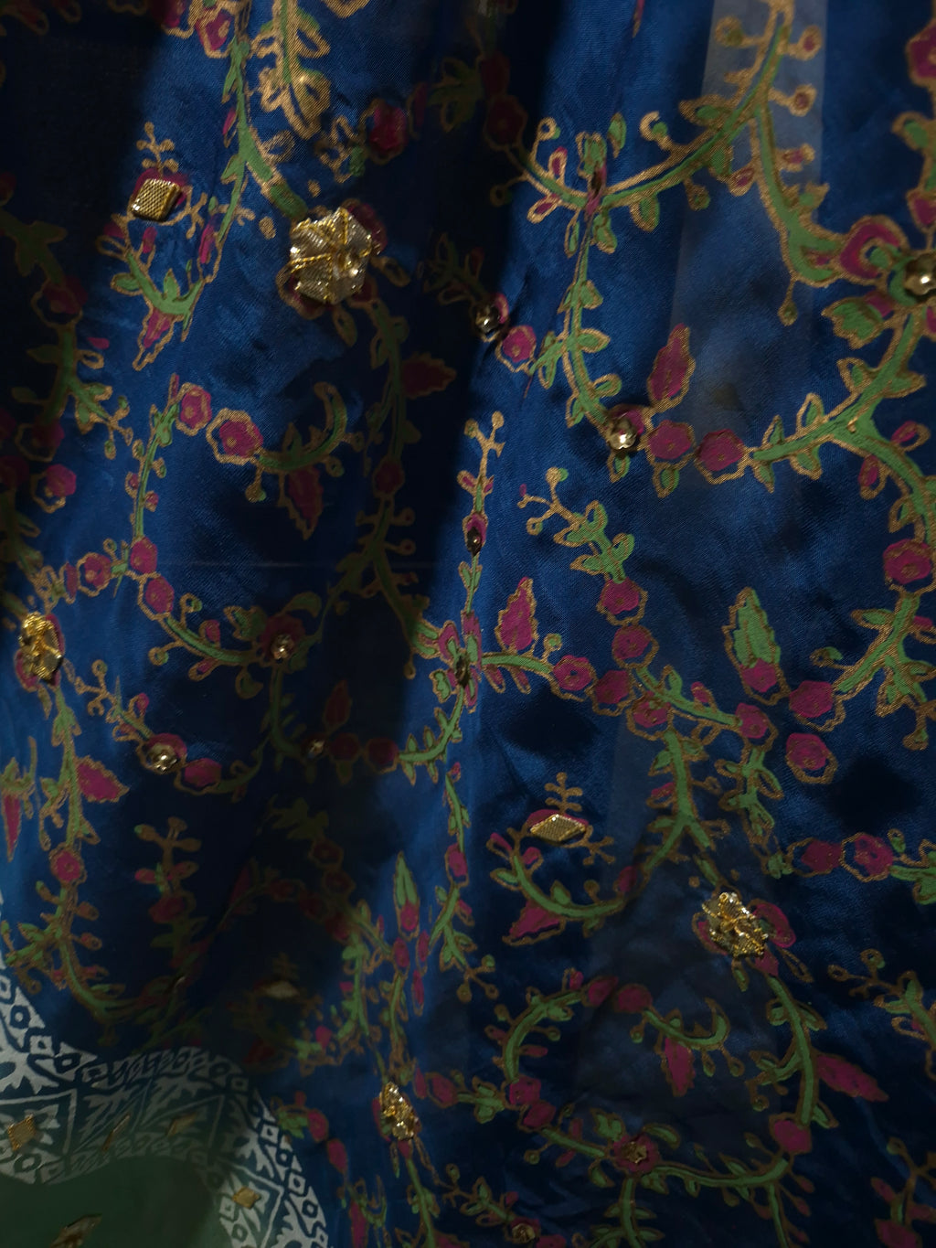 Separate | Handcrafted Dupatta