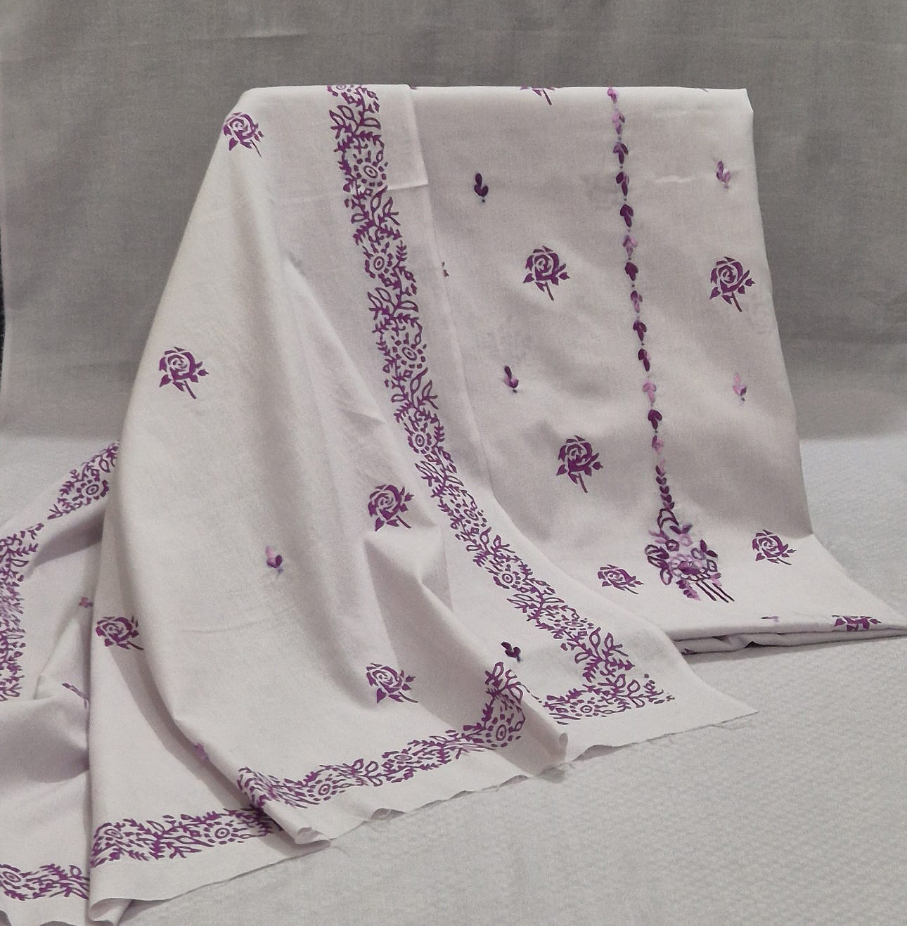 Unstitched Lawn | 2-Piece (Shirt & Dupatta)